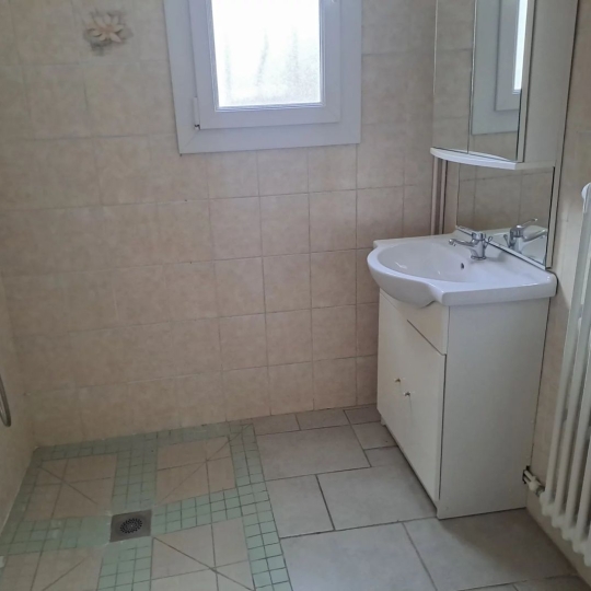  AGENCE TEMPLUM : Appartement | SORGUES (84700) | 67 m2 | 750 € 