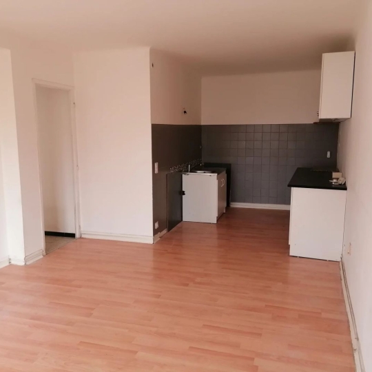  AGENCE TEMPLUM : Apartment | SORGUES (84700) | 50 m2 | 448 € 