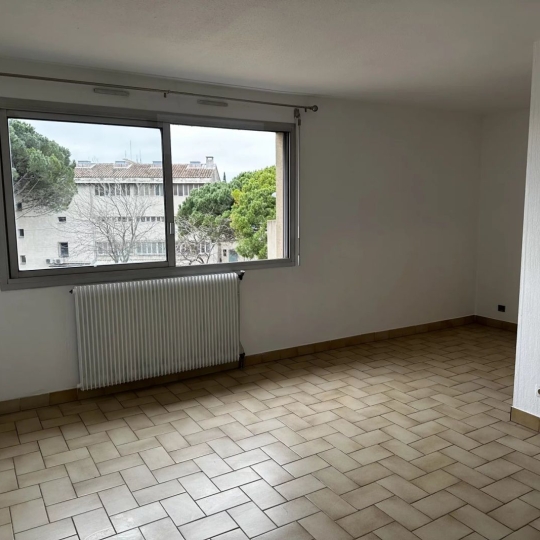  AGENCE TEMPLUM : Apartment | SORGUES (84700) | 33 m2 | 420 € 