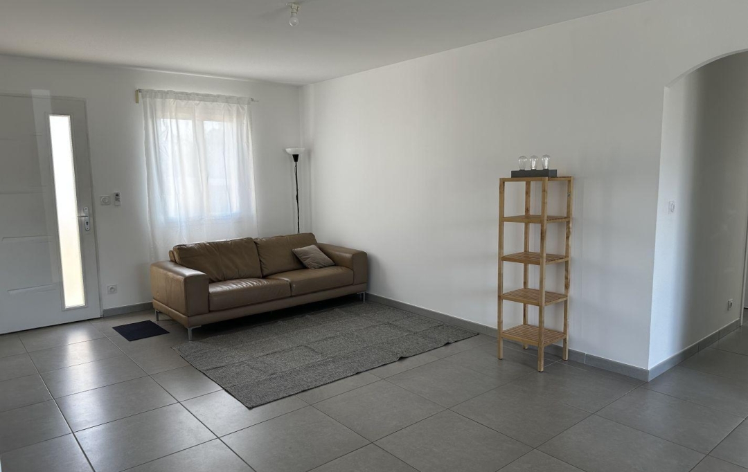 AGENCE TEMPLUM : Maison / Villa | SORGUES (84700) | 89 m2 | 1 105 € 