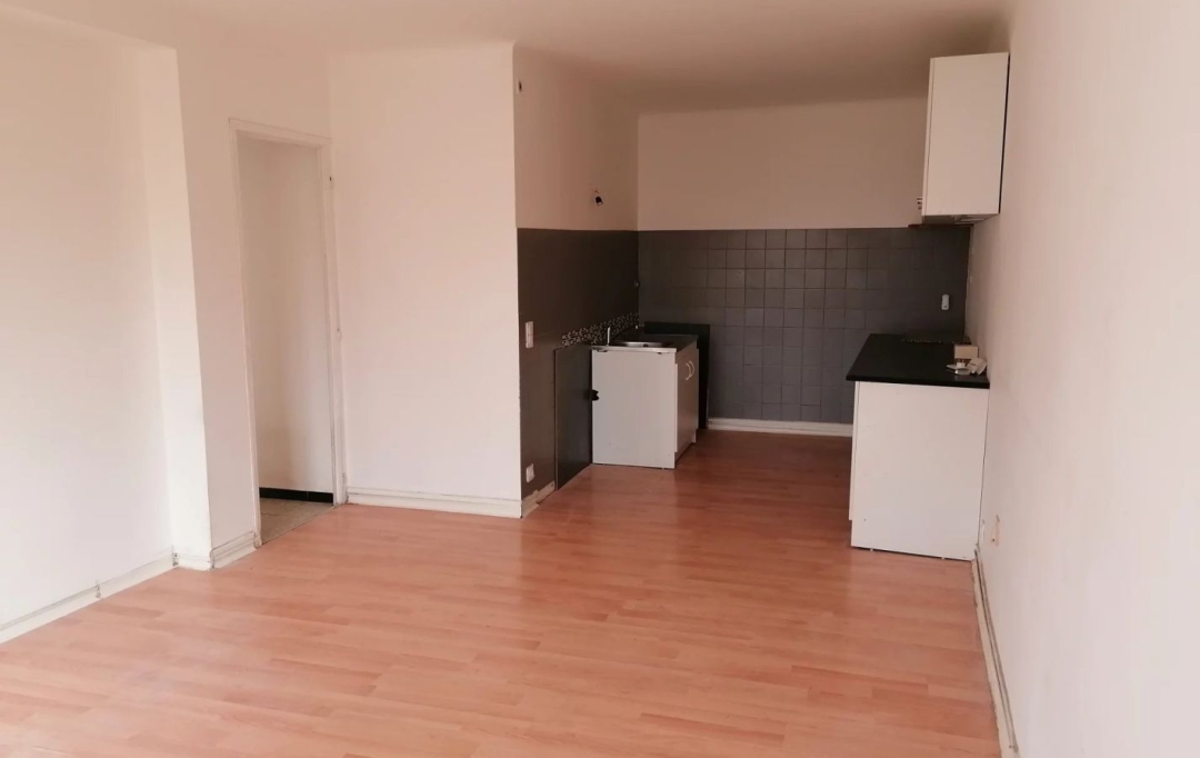 AGENCE TEMPLUM : Apartment | SORGUES (84700) | 50 m2 | 448 € 